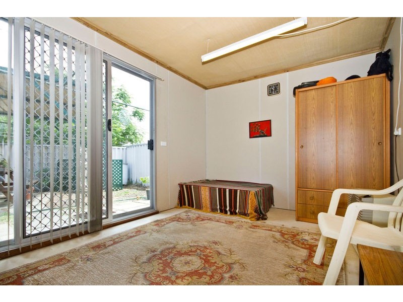 32 & 32A Hargreaves Road, Coolbellup WA 6163