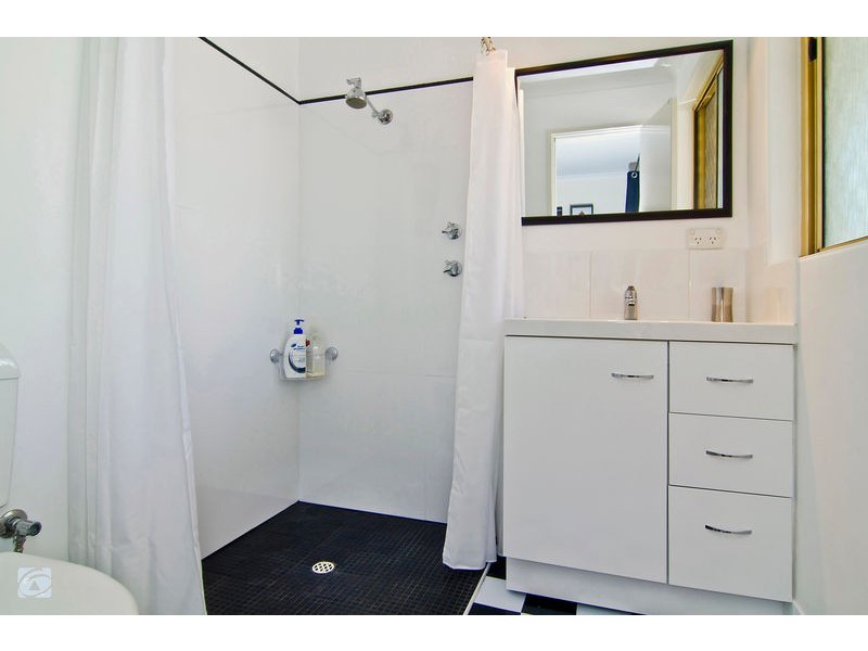 165 Yangebup Road, Yangebup WA 6164