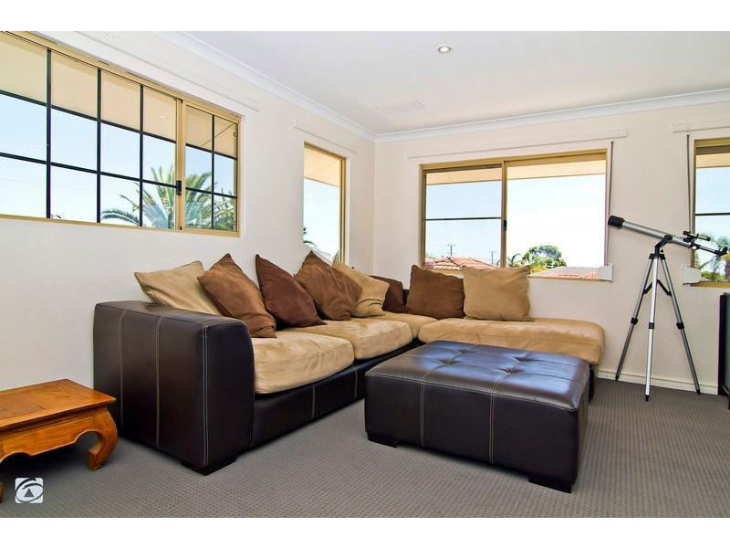 165 Yangebup Road, Yangebup WA 6164