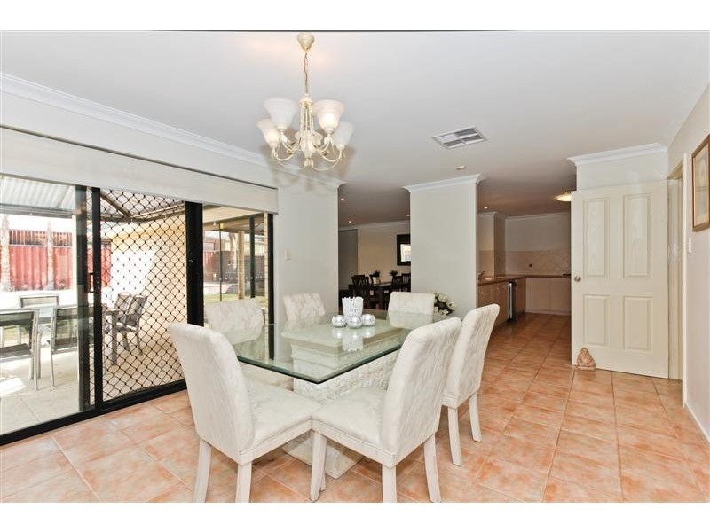 10 Ivankovich Avenue, Beeliar WA 6164