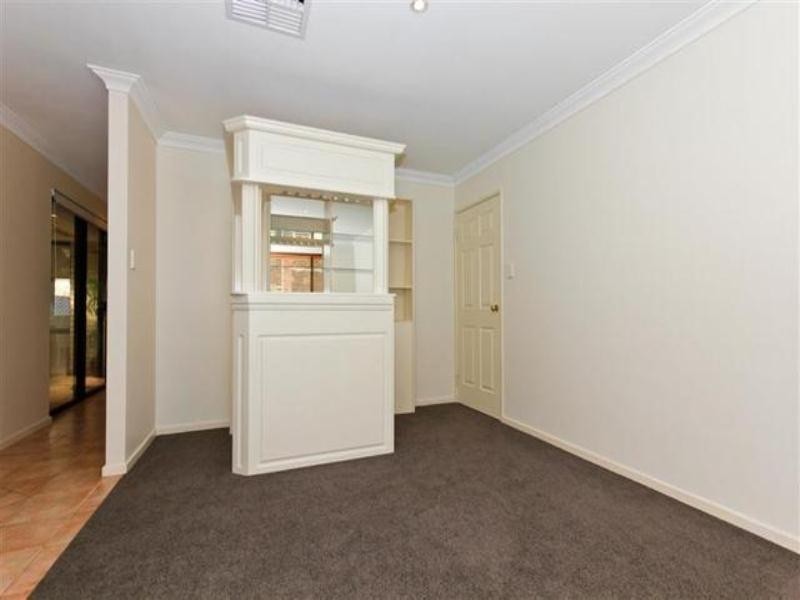 10 Ivankovich Avenue, Beeliar WA 6164