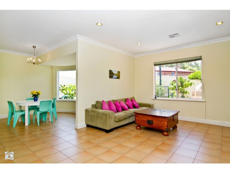 5 Palma Place, Coogee WA 6166