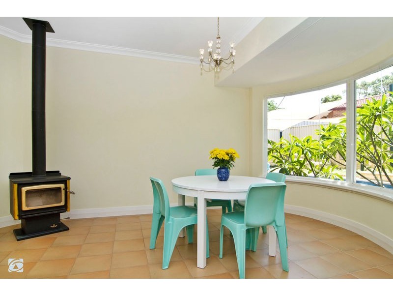 5 Palma Place, Coogee WA 6166