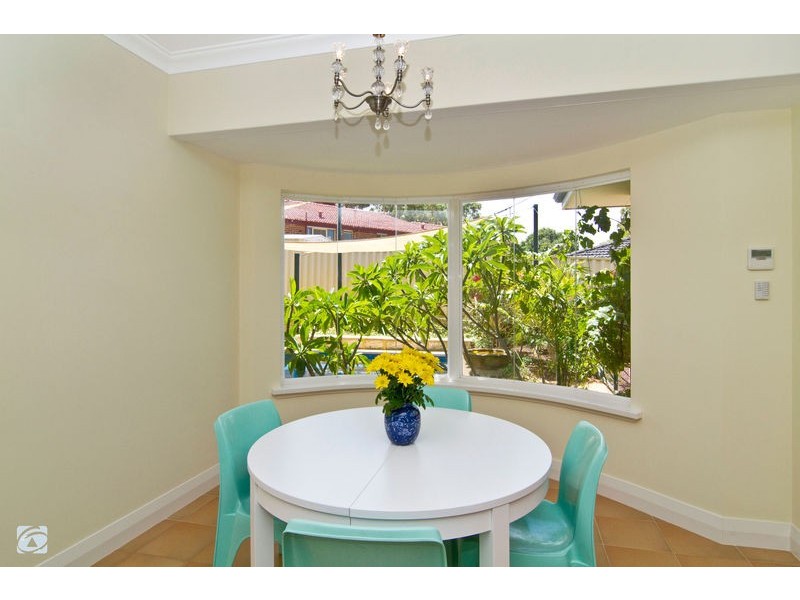 5 Palma Place, Coogee WA 6166