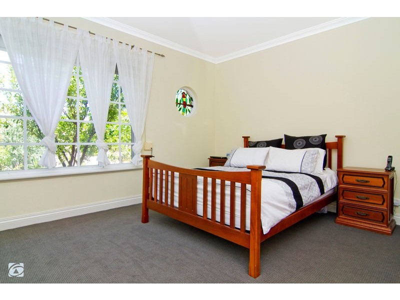 5 Palma Place, Coogee WA 6166