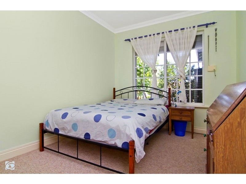 5 Palma Place, Coogee WA 6166