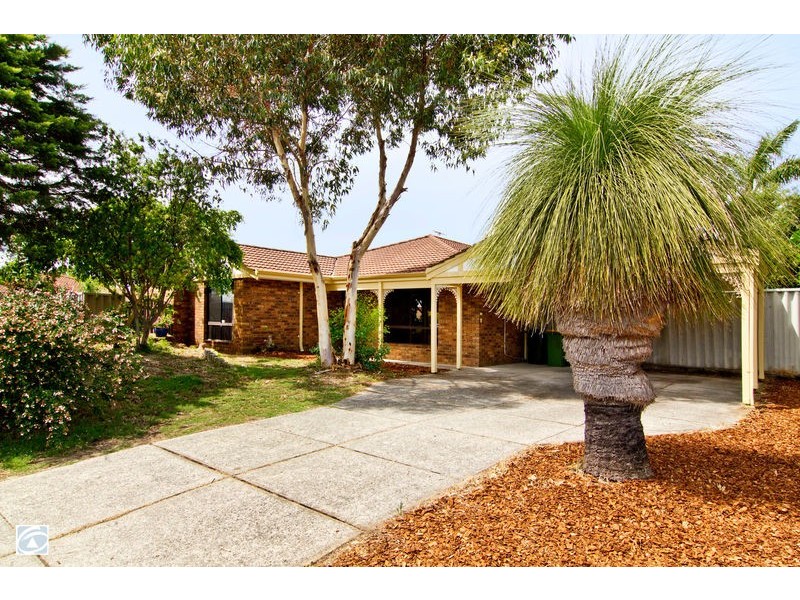 4 Bomaria Close, South Lake WA 6164