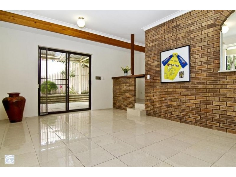 4 Bomaria Close, South Lake WA 6164