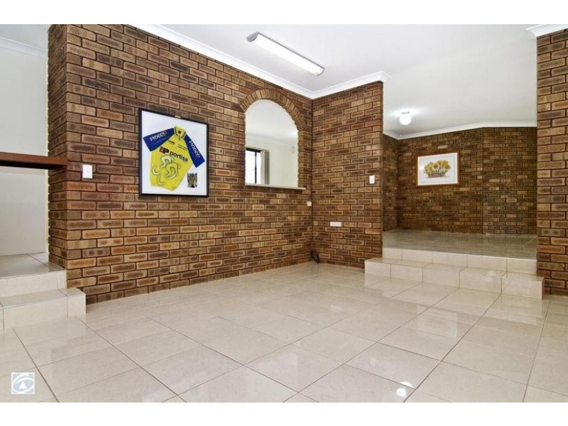 4 Bomaria Close, South Lake WA 6164
