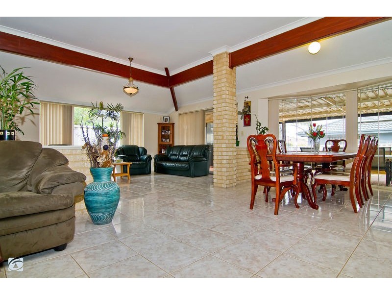 51 Mayor Road, Munster WA 6166