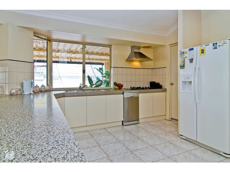 51 Mayor Road, Munster WA 6166