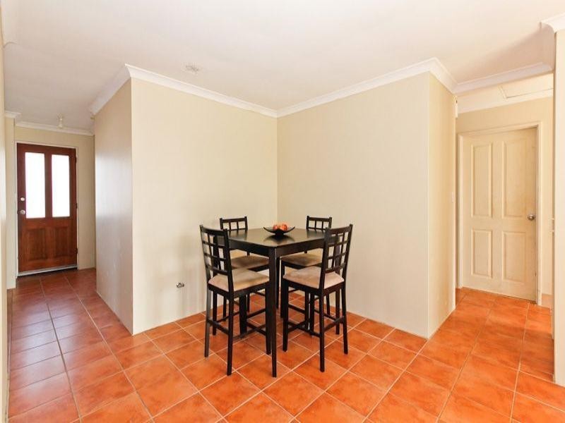 13 Michigan Heights, Success WA 6164