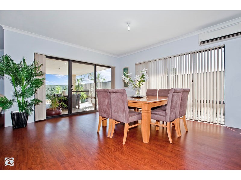 24 Tarradee Circuit, Thornlie WA 6108