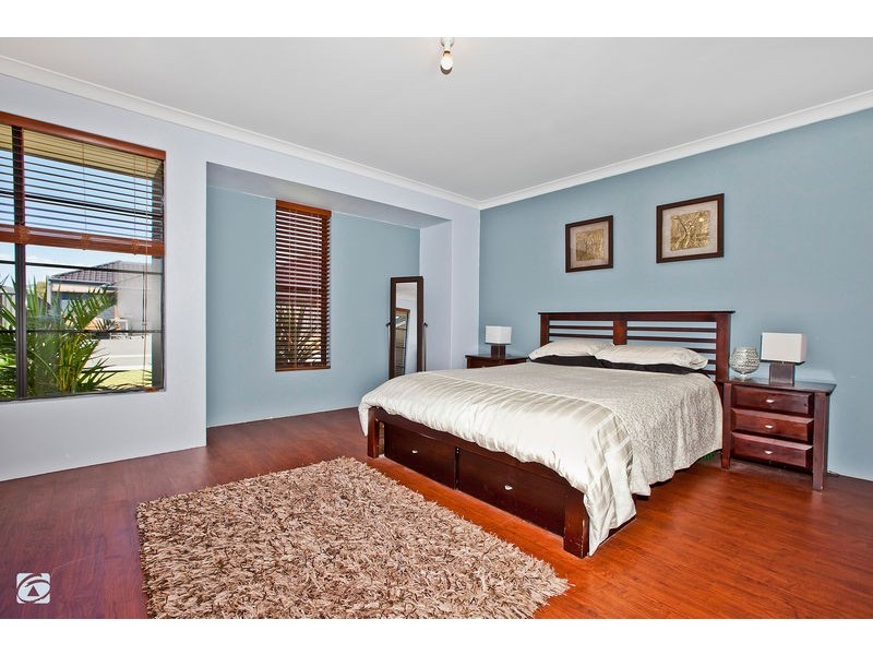 24 Tarradee Circuit, Thornlie WA 6108