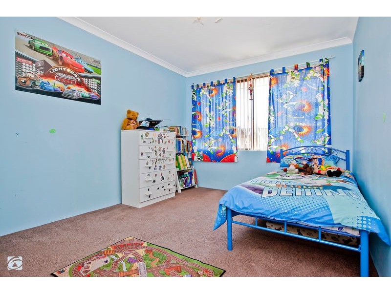 24 Tarradee Circuit, Thornlie WA 6108