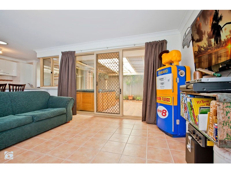 25 Acacia Way, Yangebup WA 6164