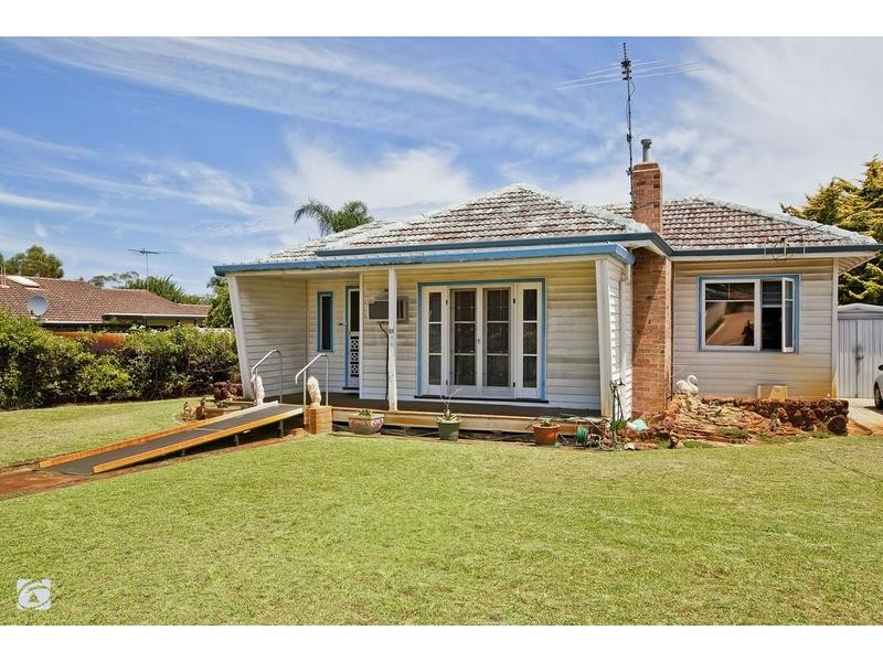 21 McKimmie Road, Palmyra WA 6157