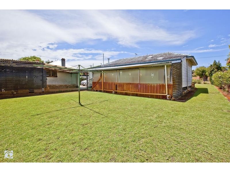 21 McKimmie Road, Palmyra WA 6157