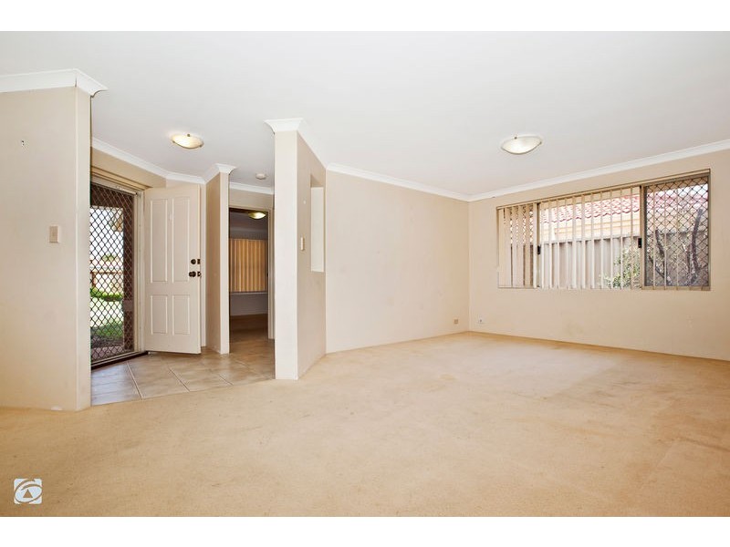 23 Beedelup Loop, Bibra Lake WA 6163