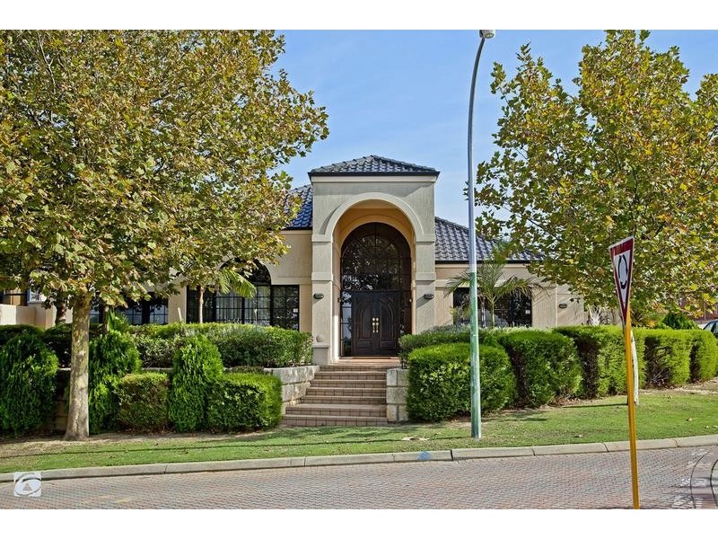 1 Turtle Point Cove, Jandakot WA 6164