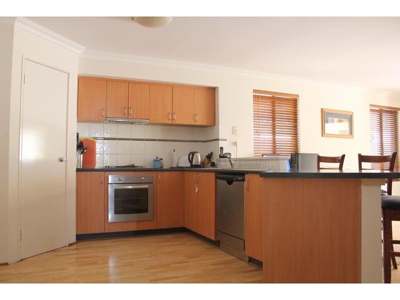 12 Wildfinch Street, Beeliar WA 6164