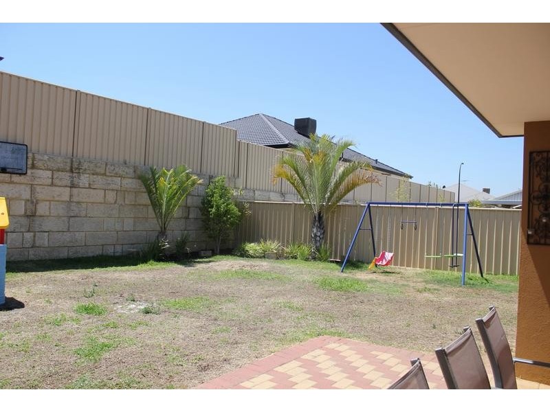 12 Wildfinch Street, Beeliar WA 6164