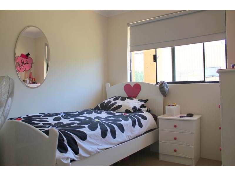 12 Wildfinch Street, Beeliar WA 6164