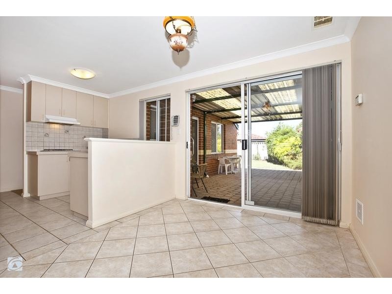 6/201 Glen Iris Drive, Jandakot WA 6164