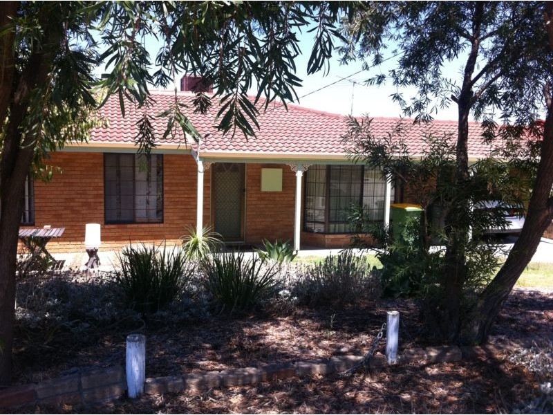 5 Lanagan Rise, South Lake WA 6164