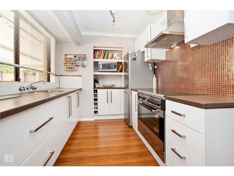 135 Osprey Drive, Yangebup WA 6164