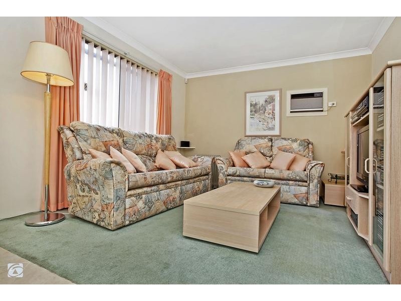 32 Berrigan Drive, South Lake WA 6164