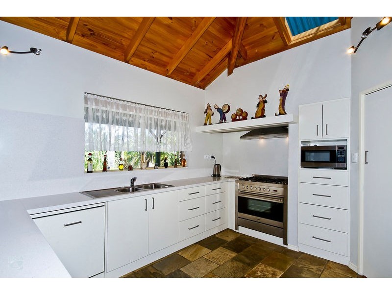 23 Mandogalup Road, Anketell WA 6167