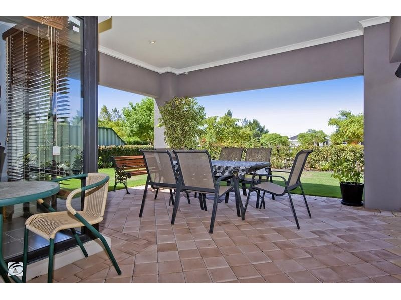 4 Tathra Lane, Aubin Grove WA 6164