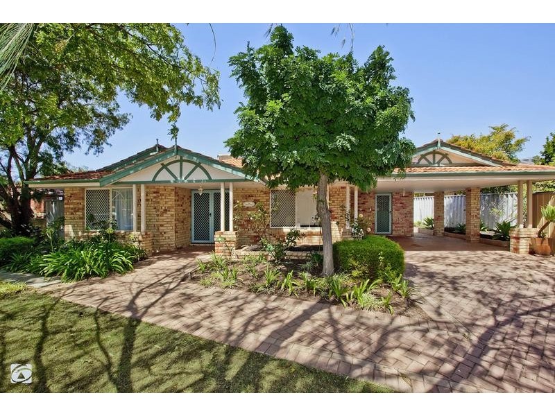 14 Lesueur Pass, Beeliar WA 6164