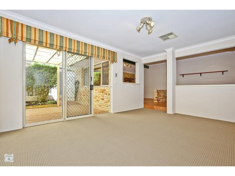 14 Lesueur Pass, Beeliar WA 6164