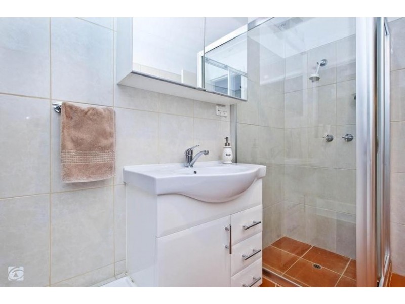 215 Yangebup Road, Yangebup WA 6164