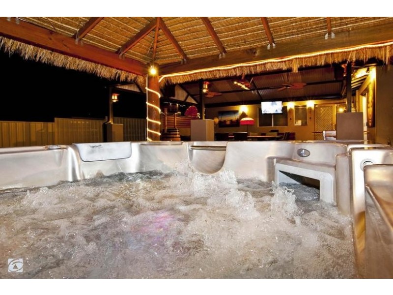 215 Yangebup Road, Yangebup WA 6164