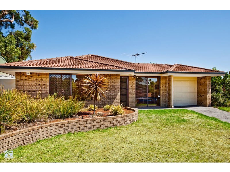 30 Williambury Drive, Yangebup WA 6164