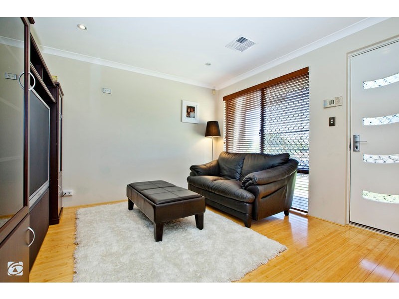 30 Williambury Drive, Yangebup WA 6164