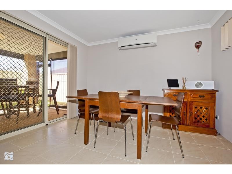 3/25 Peppermint Gardens, Aubin Grove WA 6164