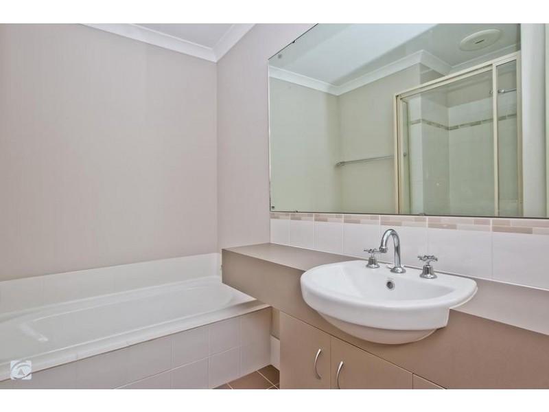 3/25 Peppermint Gardens, Aubin Grove WA 6164