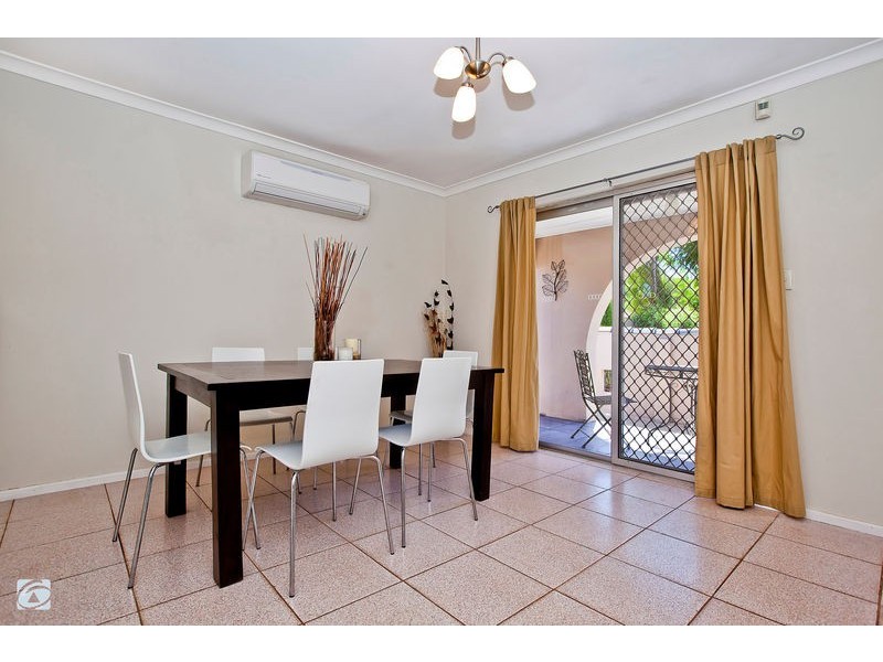33 Edeline Street, Spearwood WA 6163