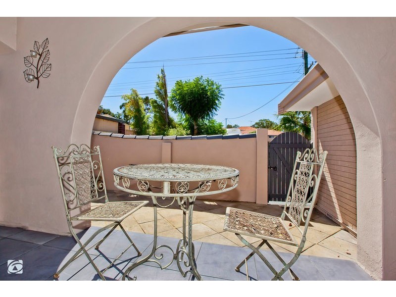 33 Edeline Street, Spearwood WA 6163