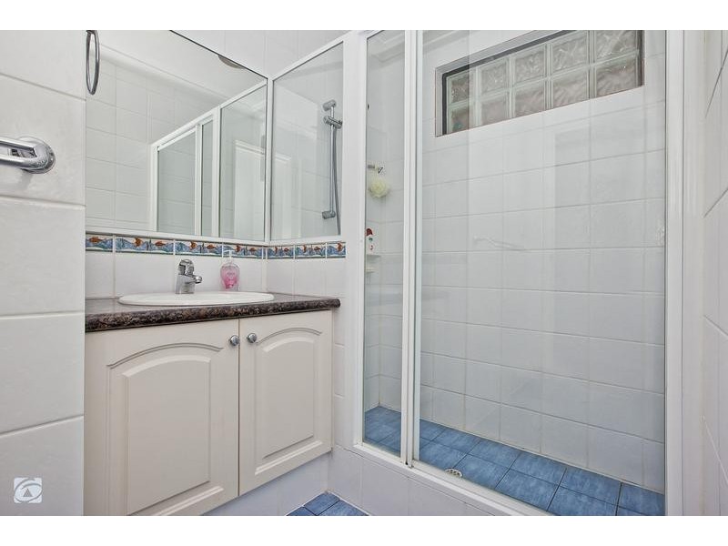 39 The Lakes Boulevard, Jandakot WA 6164