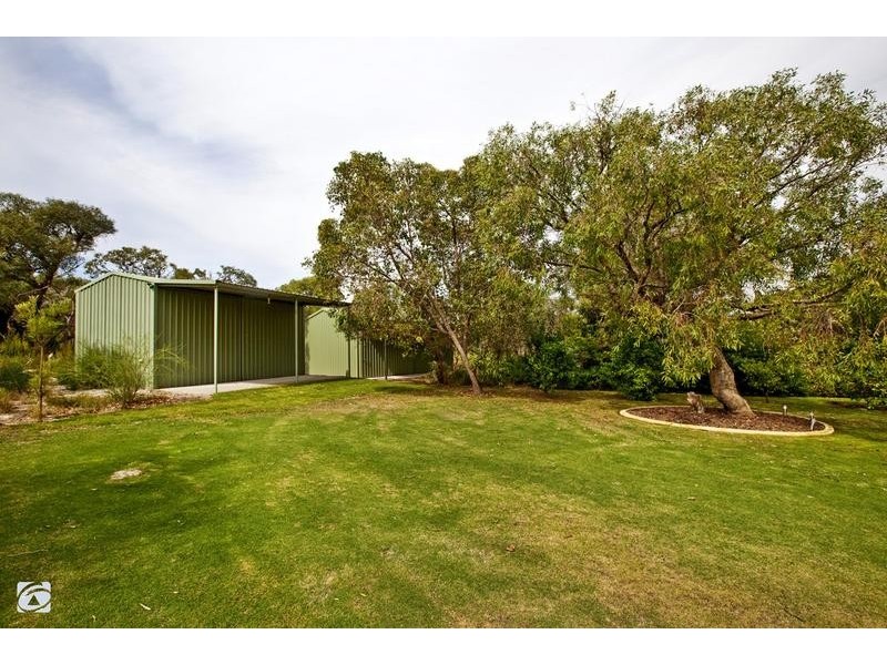 6 Sherwin Place, Wandi WA 6167