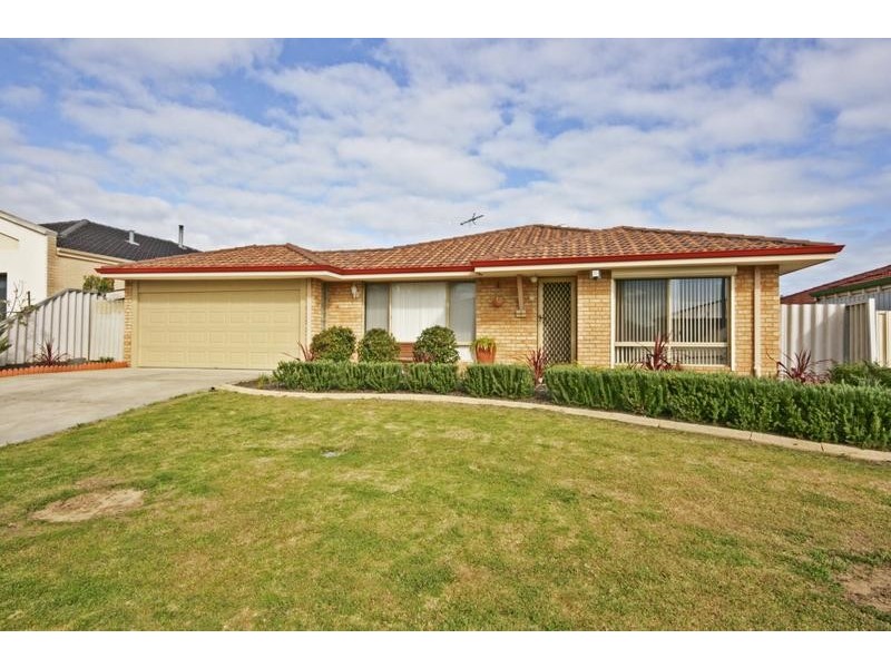 11 Bacich Mews, Munster WA 6166