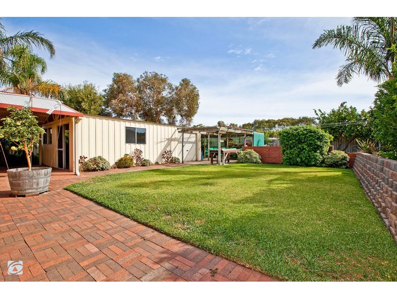 48 Edeline Street, Spearwood WA 6163