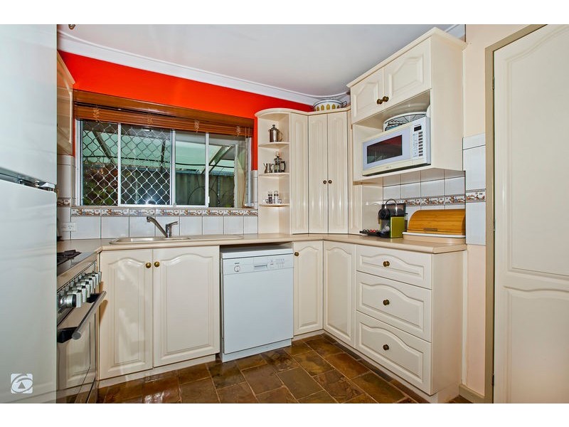 48 Edeline Street, Spearwood WA 6163