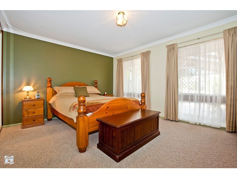 48 Edeline Street, Spearwood WA 6163