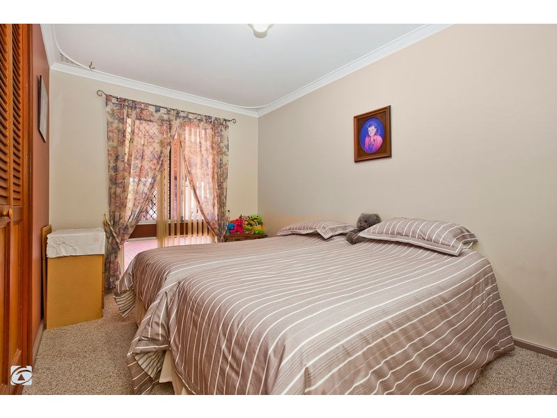48 Edeline Street, Spearwood WA 6163